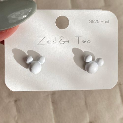 گوشواره مینیمال خرس سفید میخ نقره