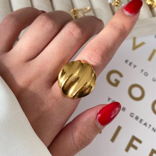 انگشتر طلایی دایره موج دار استیل