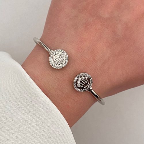 دستبند نقره ای سکه تاج