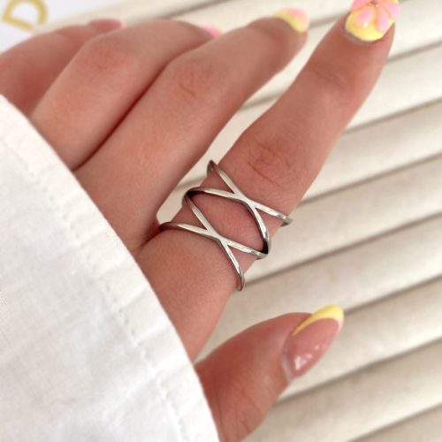 انگشتر نقره ای پیچک استیل