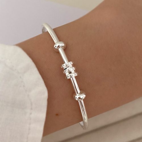 دستبند چارم آب نقره