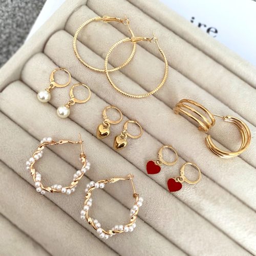 گوشواره پک شش تایی طلایی قلب سرخ