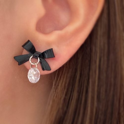 گوشواره پاپیون مشکی و نگین