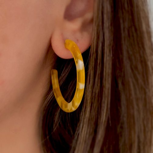 گوشواره طرح سنگی زرد و سفید