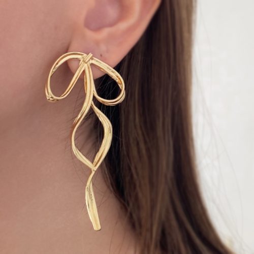 گوشواره طلایی طرح روبان پاپیون