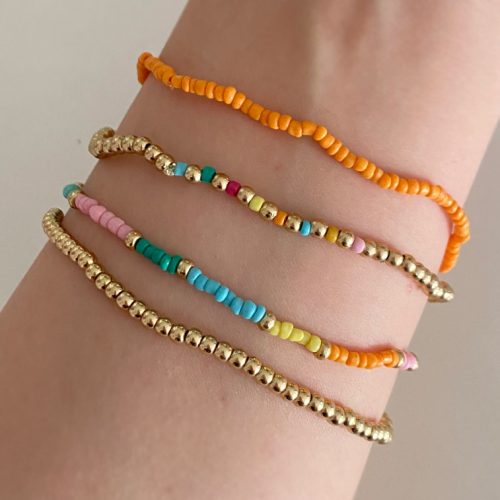 دستبند پک چهار تایی منجوقی طلایی و رنگارنگ