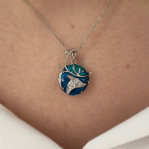 گردنبند لاکت طرح گوزن نگینی نقره ای و آبی