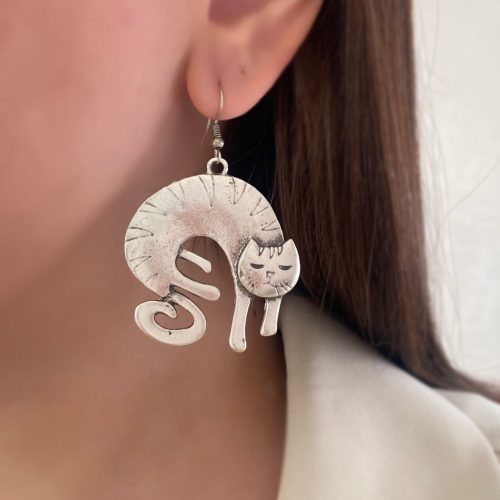 گوشواره گربه ی خمیده ورشو نقره ای سیاه قلم